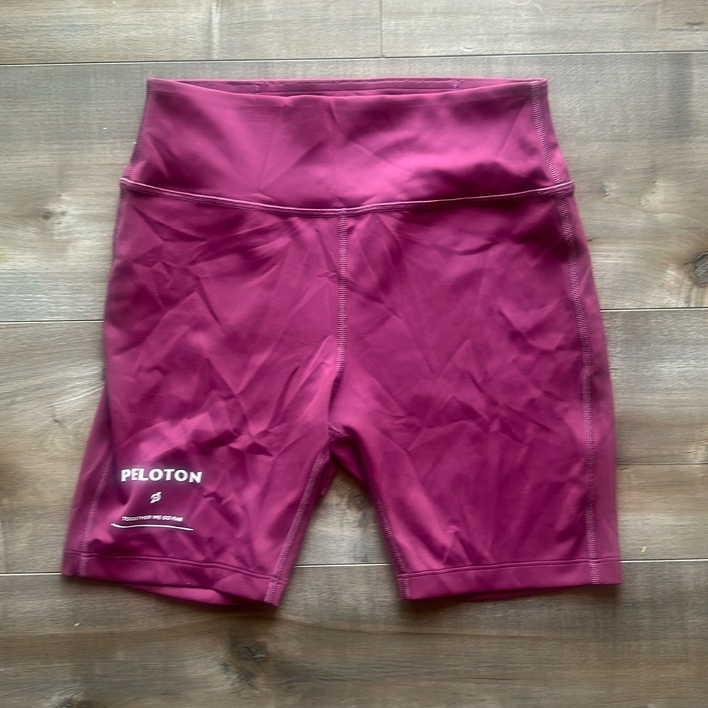Women’s Peloton bike shorts - Picture 2 of 5